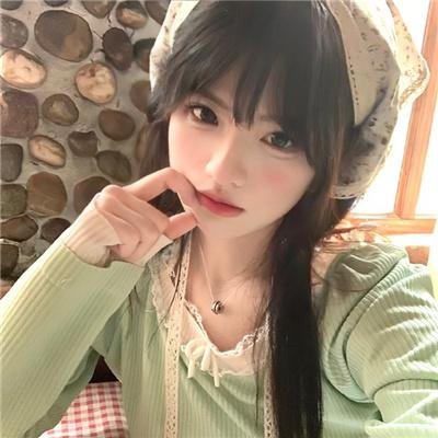 杜鹃花飞